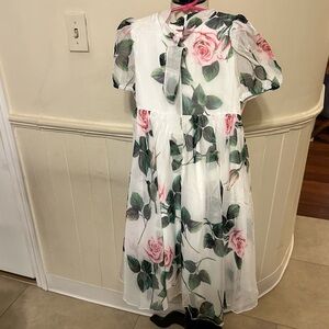 NWT Girls Floral White Dress with Pink Roses -Size 130-8-Please Look At Photos